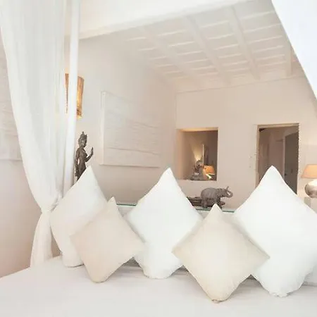 Navona Star Luxury Deluxe Апартаменты *